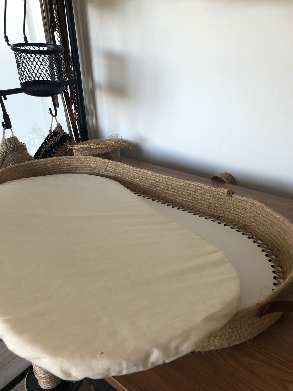 Big Pet basket; Dog Bed; Cat Dog Basket; Big Dog Bed; Environmental Friendly Handmade Jute Wood Cat & Dog Bed