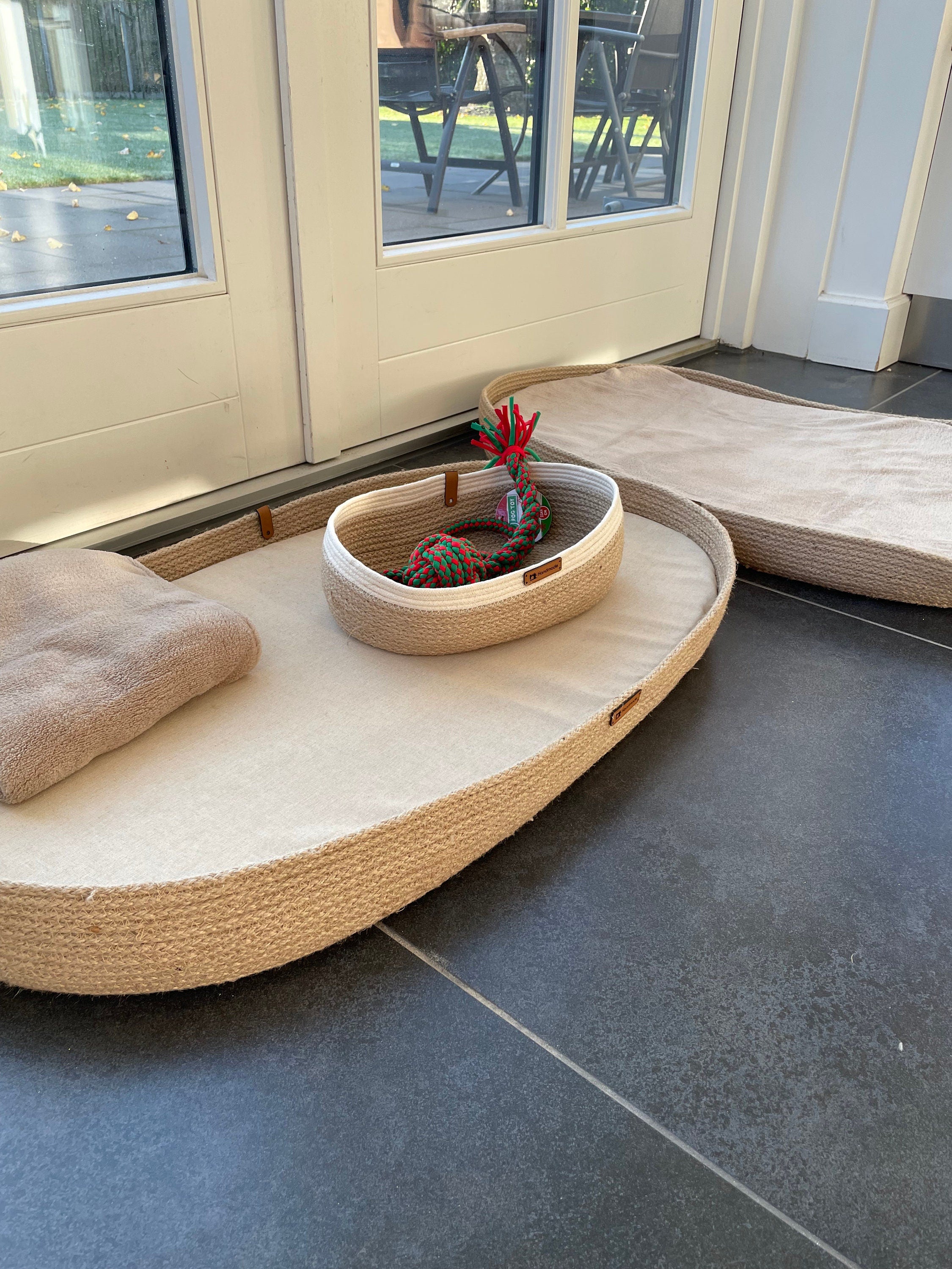Big Pet basket with cushion (colour options) ; Dog Bed; Cat Dog Basket; Big Dog Bed; Environmental Friendly Handmade Jute Wood Cat & Dog Bed