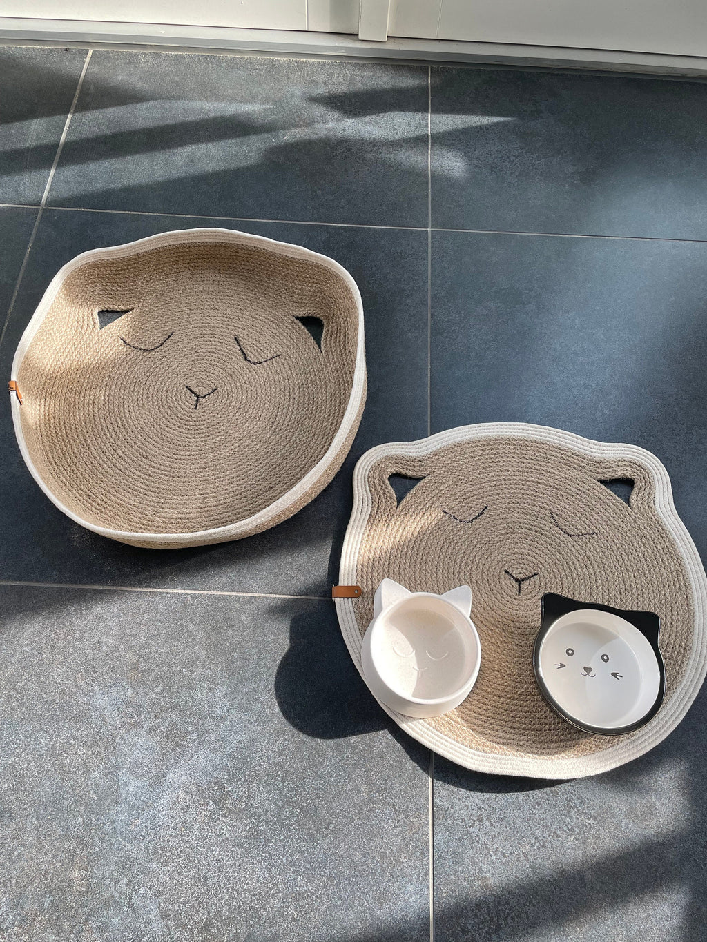 Cat Basket and Scratcher; Handmade Jute Cat Place Mat; Cat Scratch Mat; Environmental Friendly Cat Food Bowl Mat; Pet Basket; Cat Furniture