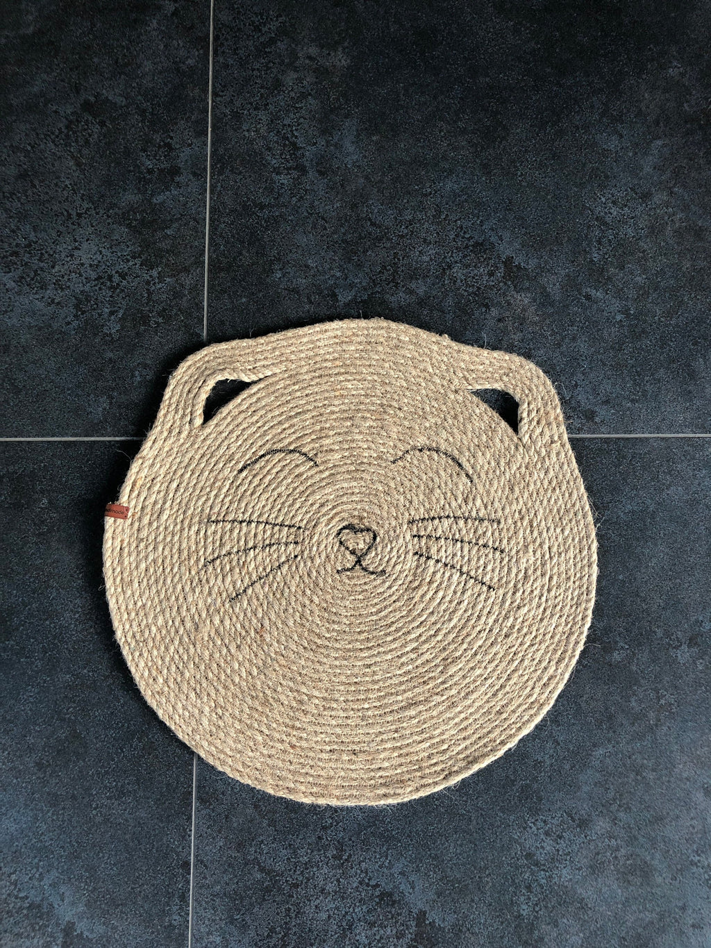 Cat Scratcher; Handmade Jute Cat Place Mat; Cat Scratching Mat; Environmental Friendly Cat Food Bowl Mat; Pet Basket; Cat Furniture