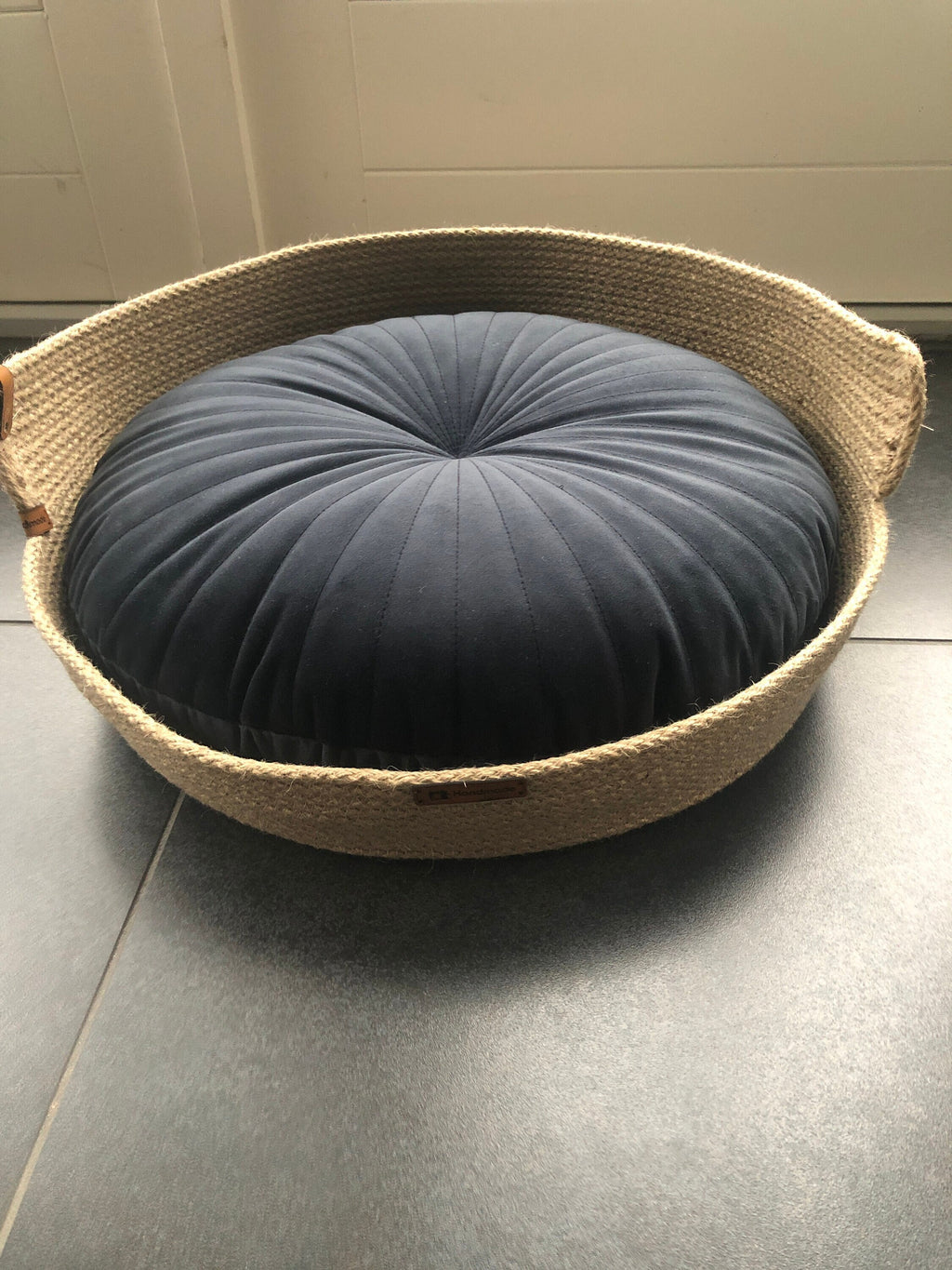 Cat and Dog Bed; Cat Dog Basket; Pet basket; Environmental Friendly Handmade Jute Cat & Dog Bed