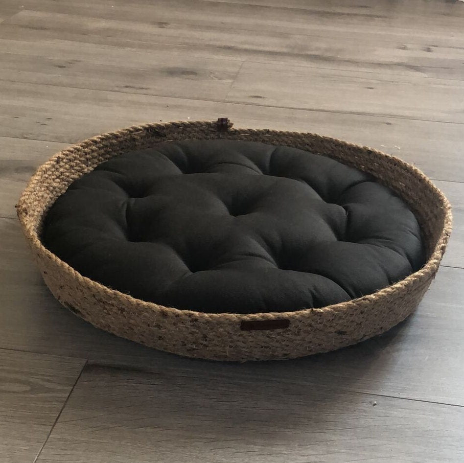 Cat and Dog Bed; Cat Dog Basket; Round Pet basket; Environmental Friendly Handmade Jute Cat & Dog Bed