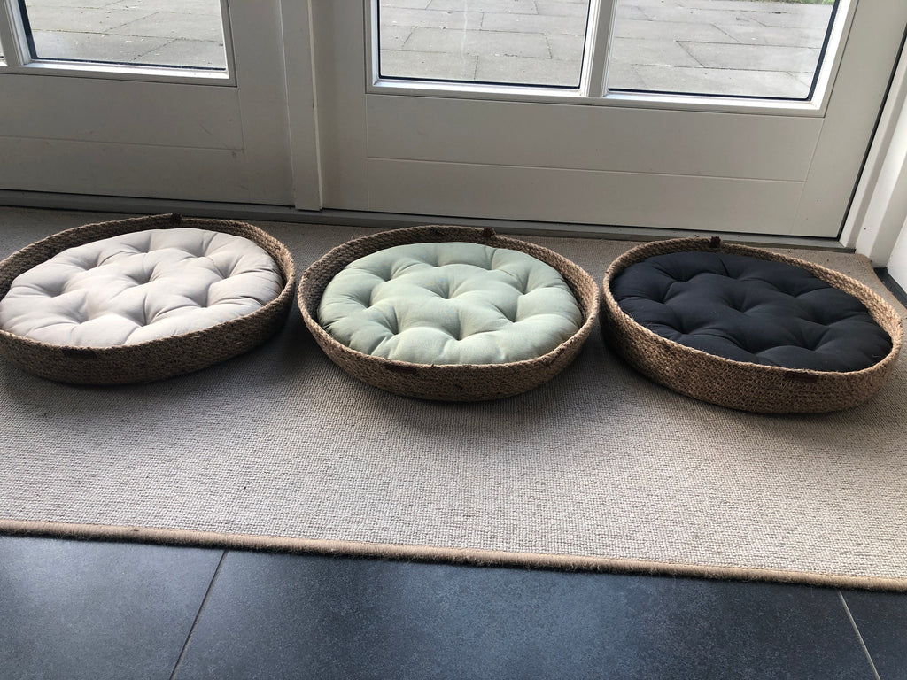 Cat and Dog Bed; Cat Dog Basket; Round Pet basket; Environmental Friendly Handmade Jute Cat & Dog Bed