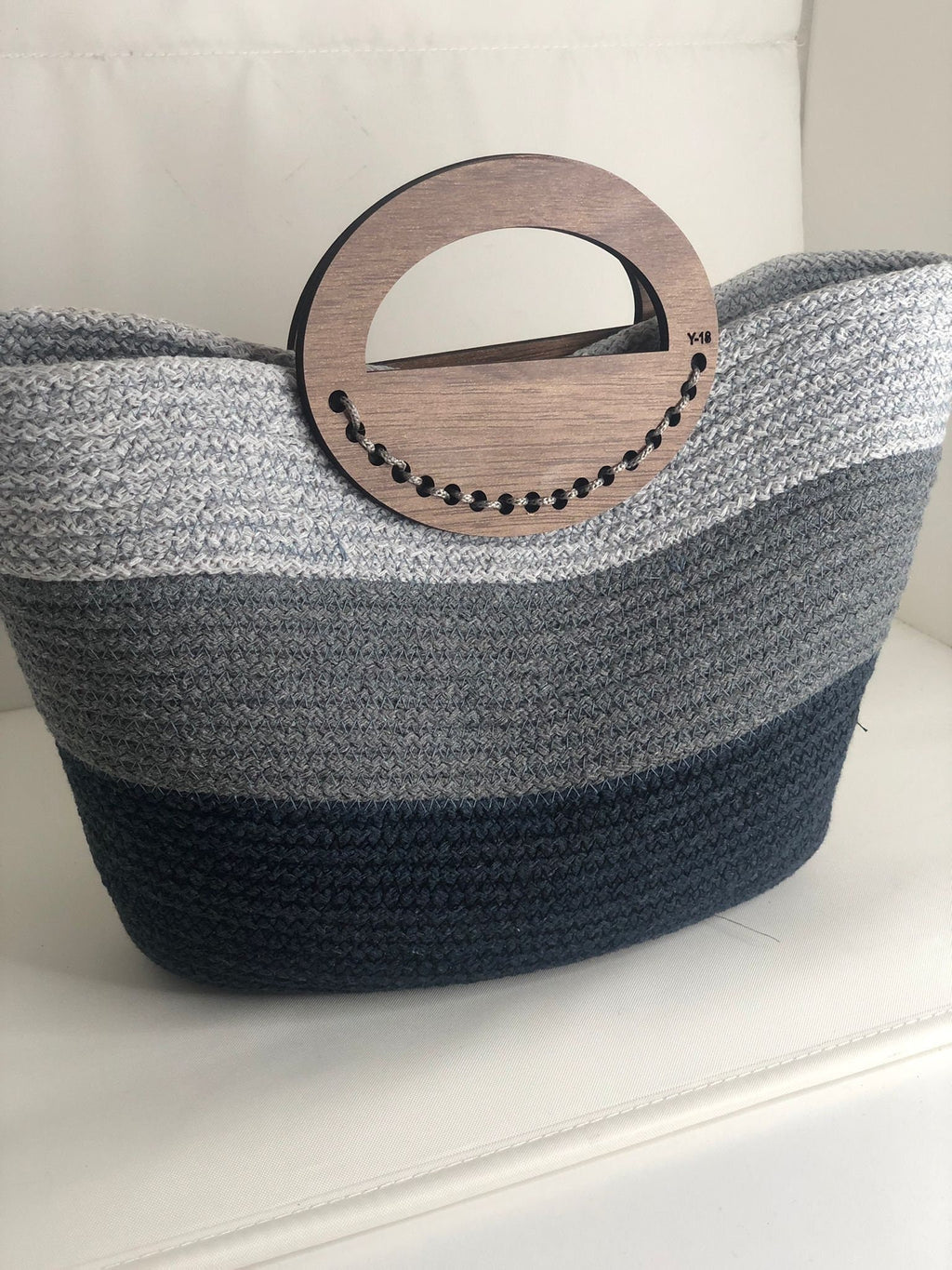 Cotton Rope Tote Bag with Wooden Handle; Multi Color Tote Bag; Wood Handle Purse, Summer Beach Bag; Handmade Handbag; Chic Travel Bag