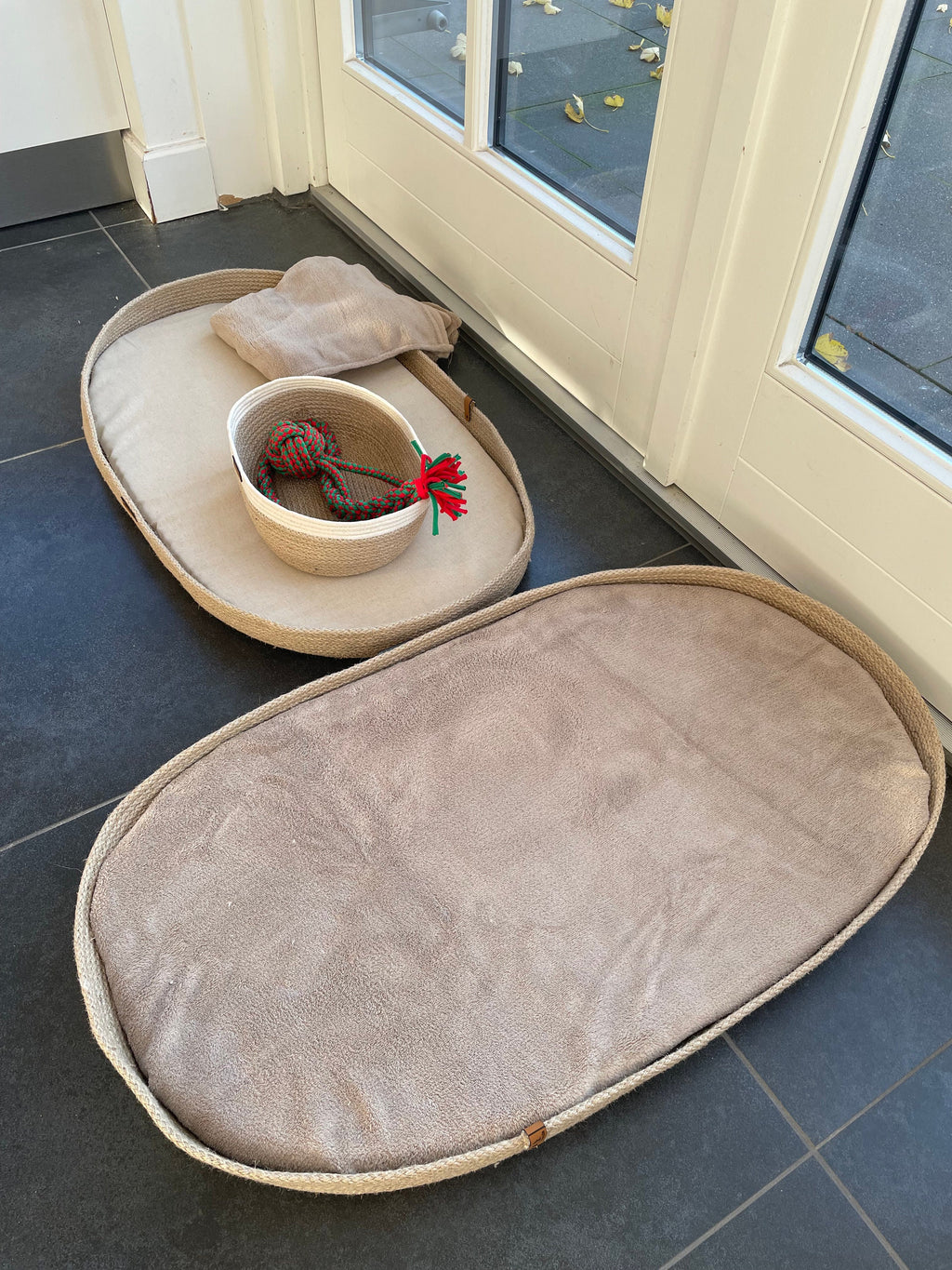 Dog Bed; Cat Dog Basket; Big Pet basket; Big Dog Bed; Environmental Friendly Handmade Jute Cat & Dog Bed