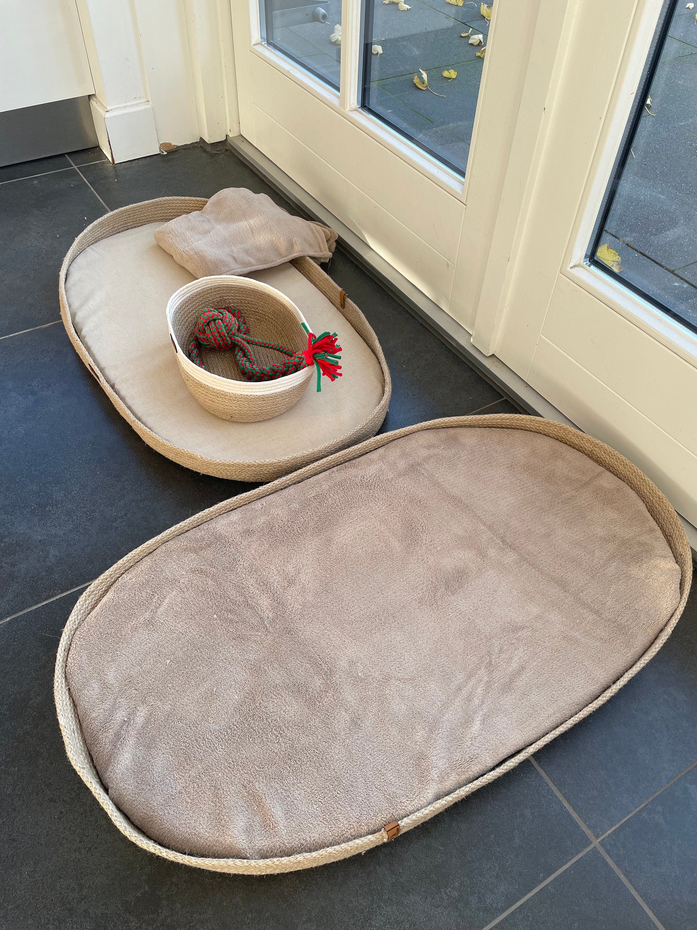 Dog Bed; Cat Dog Basket; Big Pet basket; Big Dog Bed; Environmental Friendly Handmade Jute Cat & Dog Bed