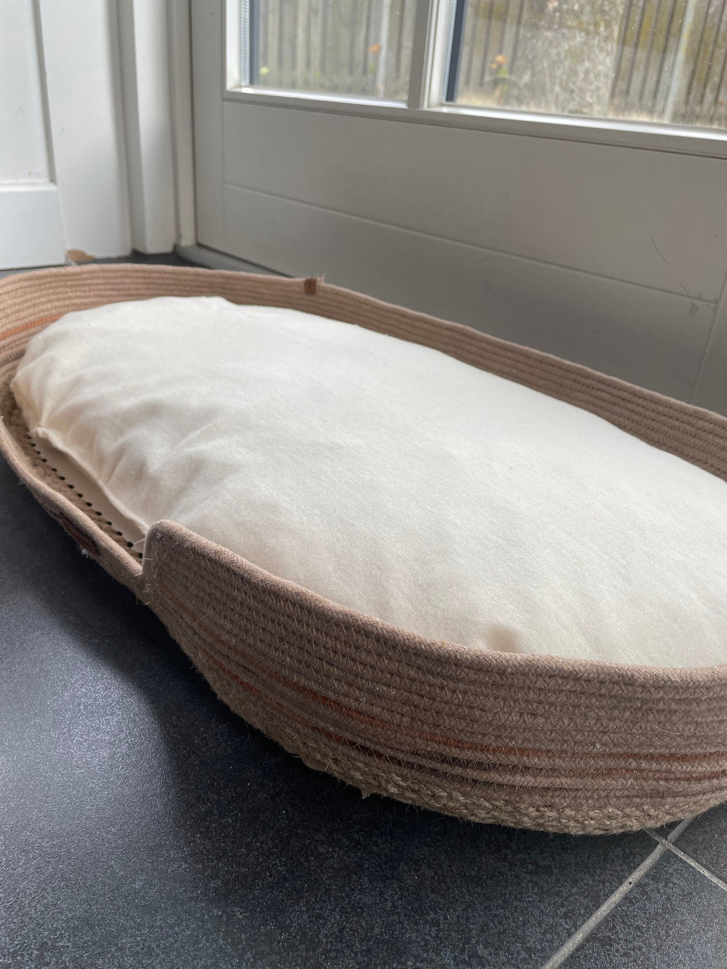 Exclusive Wide Model Cat and Dog Bed; Cat Dog Basket; Pet basket; Environmental Friendly Handmade Jute Cat & Dog Bed