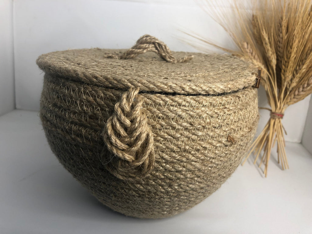 Handmade Jute Storage Basket; Kitchen Basket; Kitchen Storage; Decoration Object for Bedroom, Kitchen or Baby Room; Round Jute Giftbox