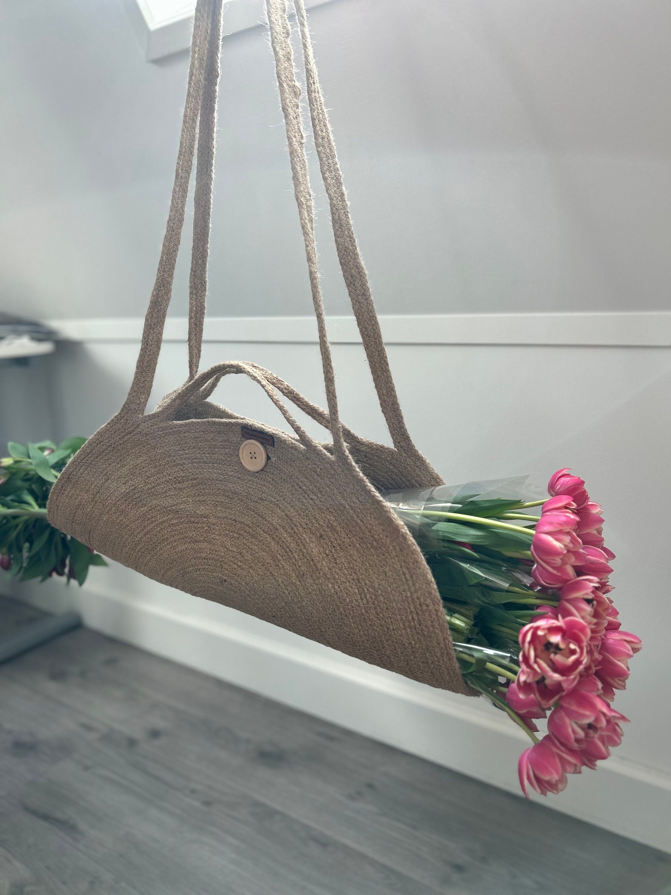 Jute Flower Bag, Mother's Day Gift, BOHO Housewarming Gift, Flower Carry Bag, Harvest Basket, Handmade Vegetable Basket, Country Bag