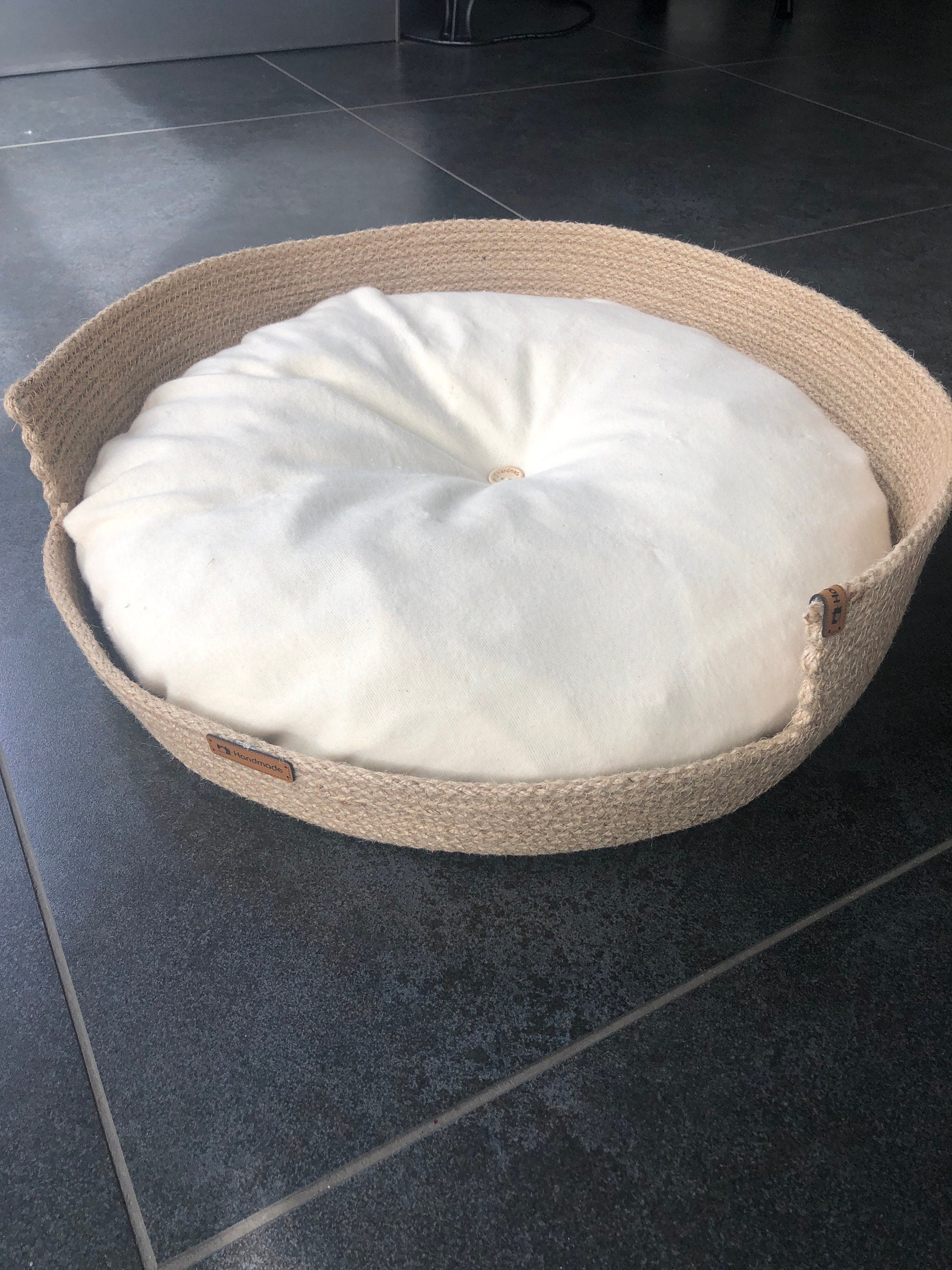 Wide Model Cat and Dog Bed; Cat Dog Basket; Pet basket; Environmental Friendly Handmade Jute Cat & Dog Bed