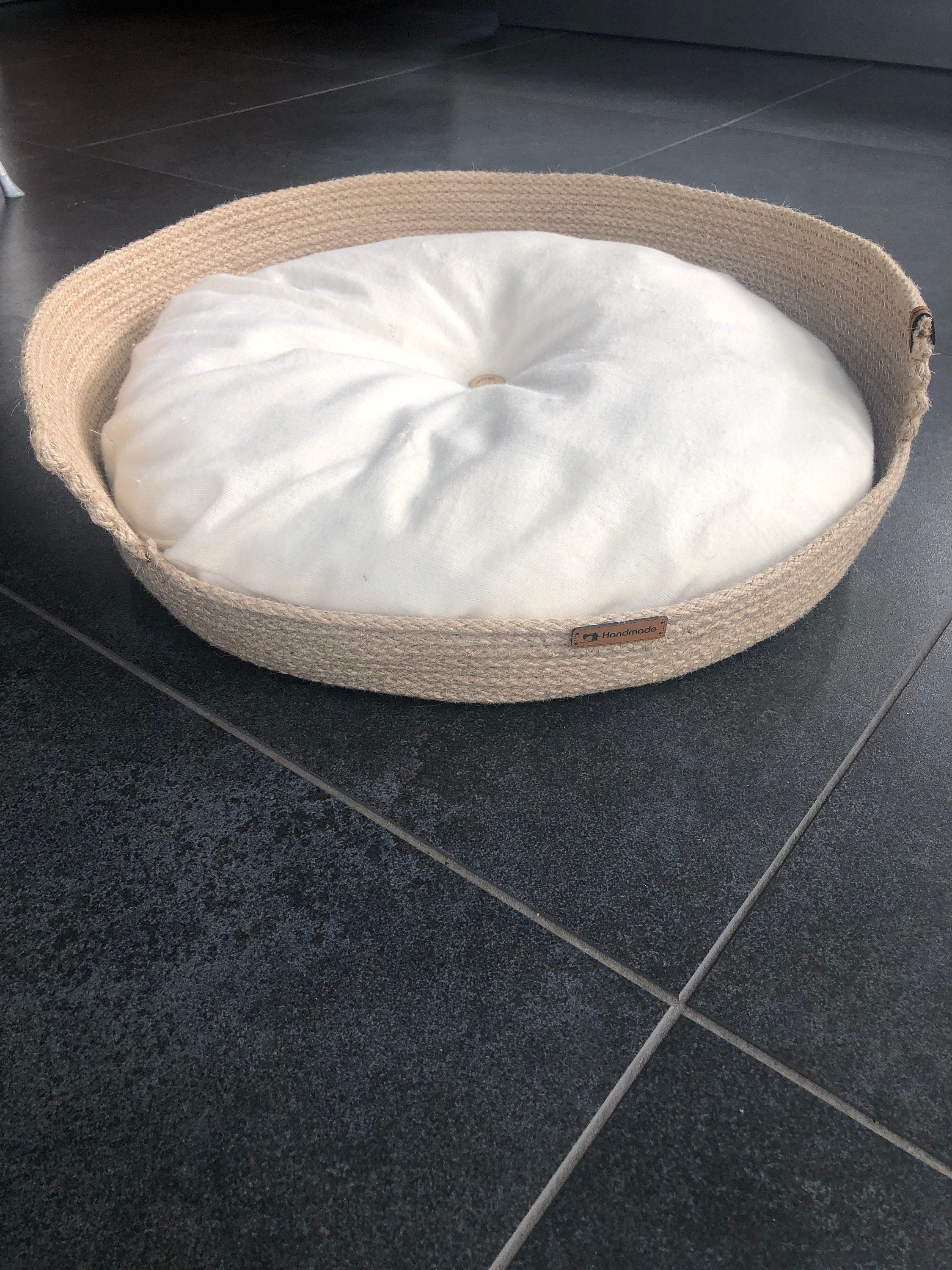 Wide Model Cat and Dog Bed; Cat Dog Basket; Pet basket; Environmental Friendly Handmade Jute Cat & Dog Bed